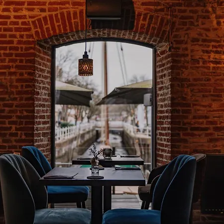 Zur Muehle - Am Fleth Szálloda 3*